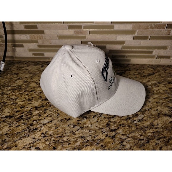 Boston Celtics Hat Cap Adjustable Strapback Basketball White Mens NWT 2005 - Picture 4 of 8